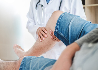 Причины отека коленного сустава